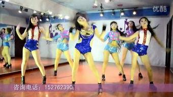 成人爵士舞库尔勒视频,跟随视频舞动青春